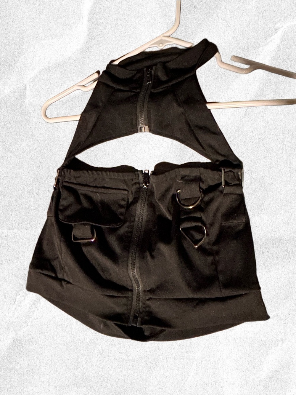 Women’s Black Utility Halter top SHIEN